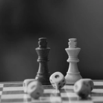 Экспертный анализ игровой механики слот-игры Zeus vs Hades